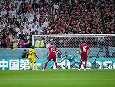 半岛体育官方下载-瓦伦西亚力克劲敌，胜利之路启航