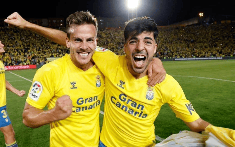 半岛app官网-塞维利亚主场力克对手，七连胜领跑