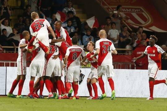 半岛体育登入-专家预测：本周末法甲联赛掀起波澜